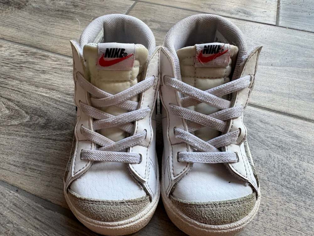 Nike Blazer Mid ’77 Toddler Sneakers White Black Size 6C Vintage
